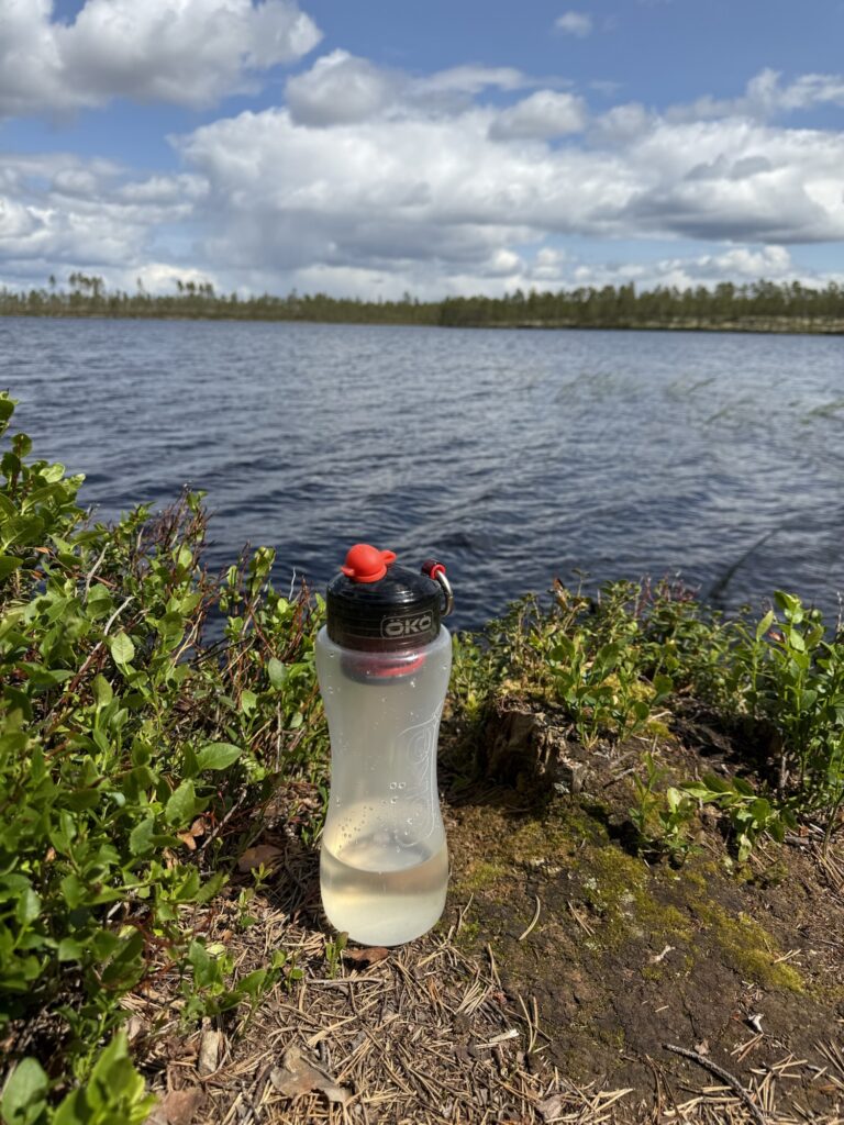 Ökoswiss Trinkflasche mit integriertem Filter – sauberes Wasser unterwegs