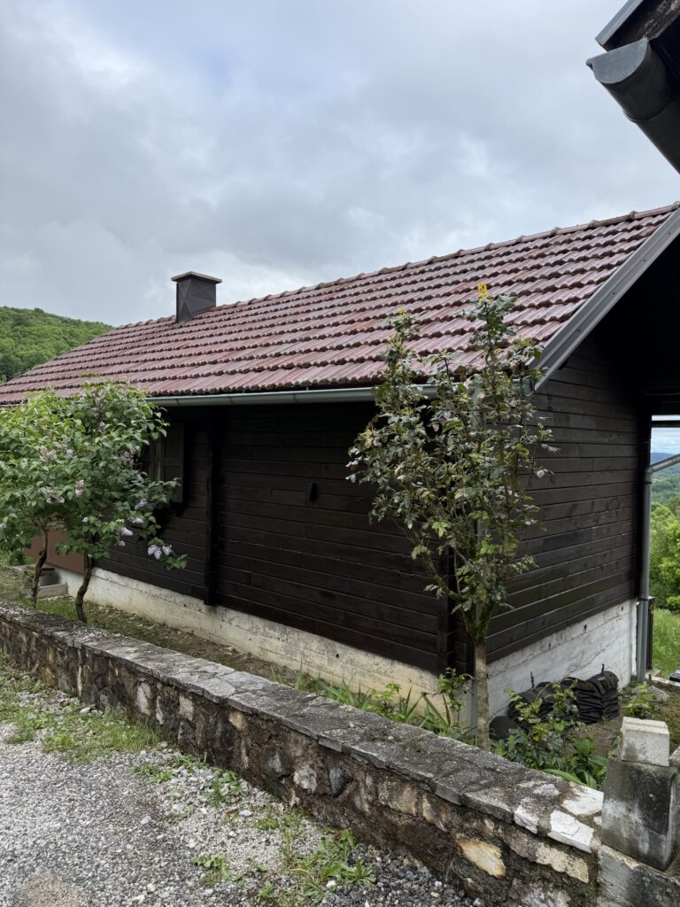 Hundefreundliches Airbnb in Kroatien mit separatem Gebäude und ruhiger Lage – ideal für Ferien mit Hund